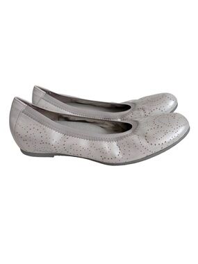 Munro Brandi Perforated Leather Slip On Flats Shoes